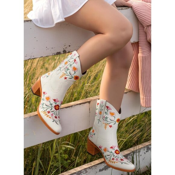 Women's White Ankle Cowgirl Boots Flower Embroidered Square Toe Chunky Heel - Picture 3 of 8